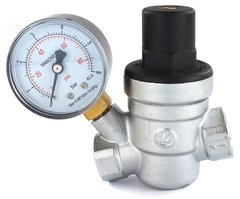 Редуктор давления воды с фильтром и манометром 1 - 4 бар 1/2" SD194M